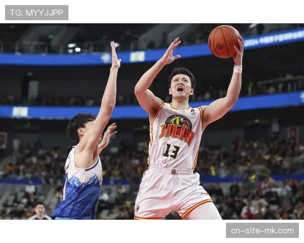 新疆伊力特94比87胜南京 阿不都沙拉木16分8篮板6助攻 新疆伊力特94比87胜南京 阿不都沙拉木16分8篮板6助攻